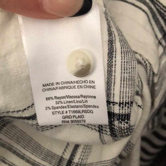 Weekend plaid button-up - Picture 4 of 4